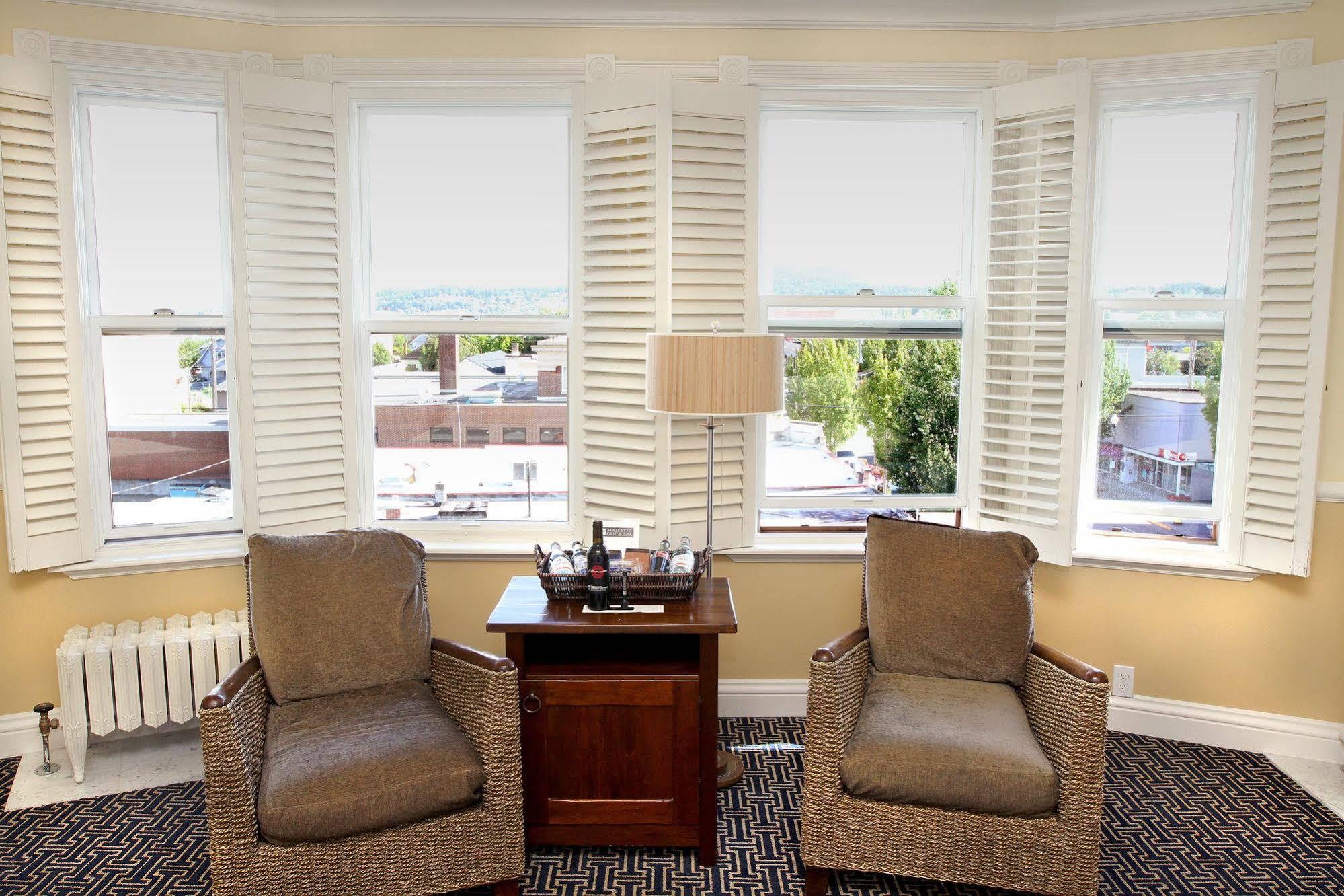 Majestic Inn And Spa Anacortes Bagian luar foto