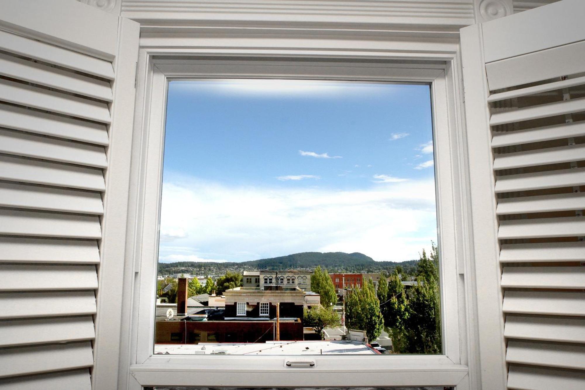 Majestic Inn And Spa Anacortes Bagian luar foto