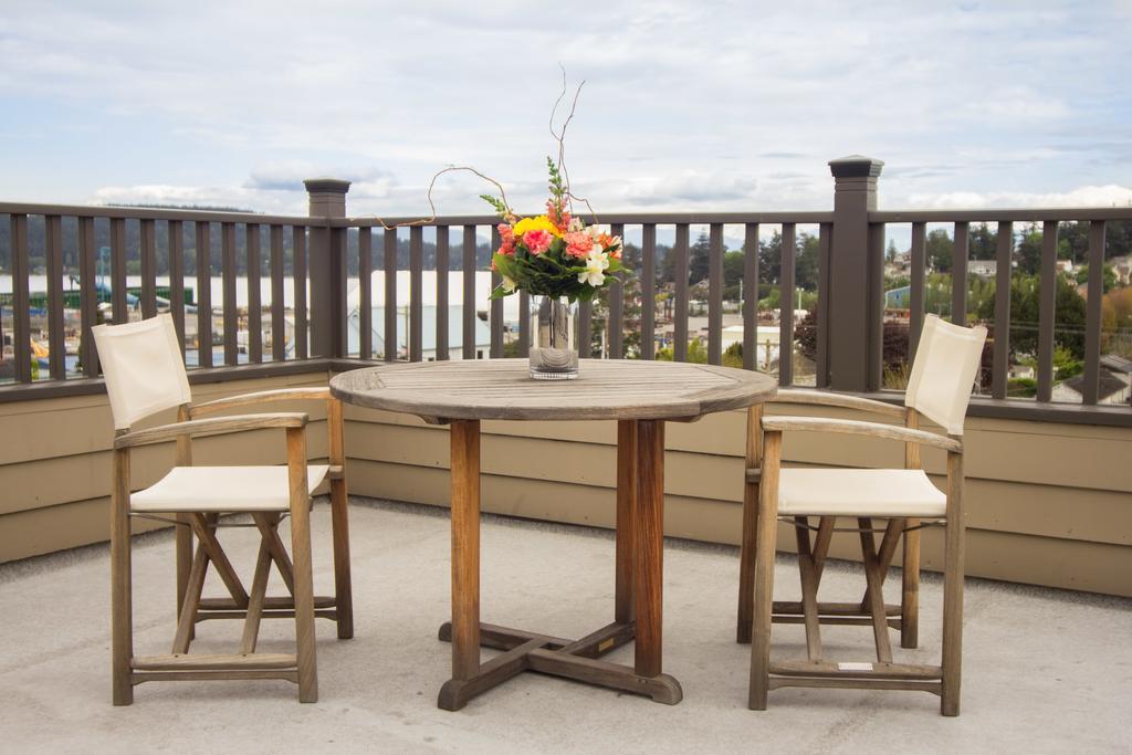 Majestic Inn And Spa Anacortes Bagian luar foto