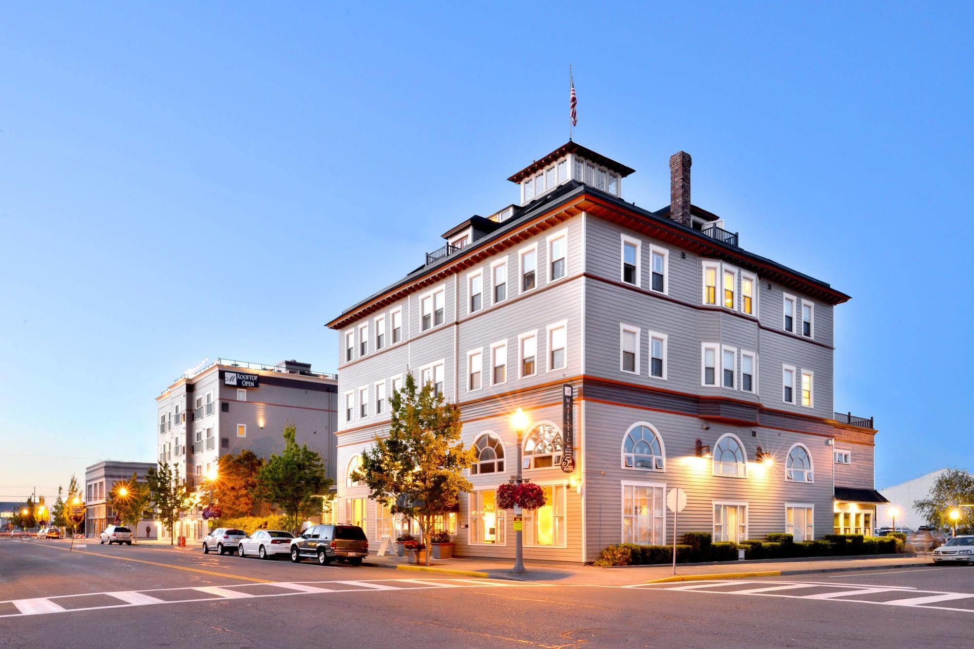 Majestic Inn And Spa Anacortes Bagian luar foto